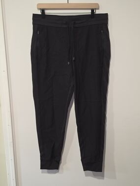 ATHLETA Headlands Hybrid Trek Black Jogger Pants Womens Size 12